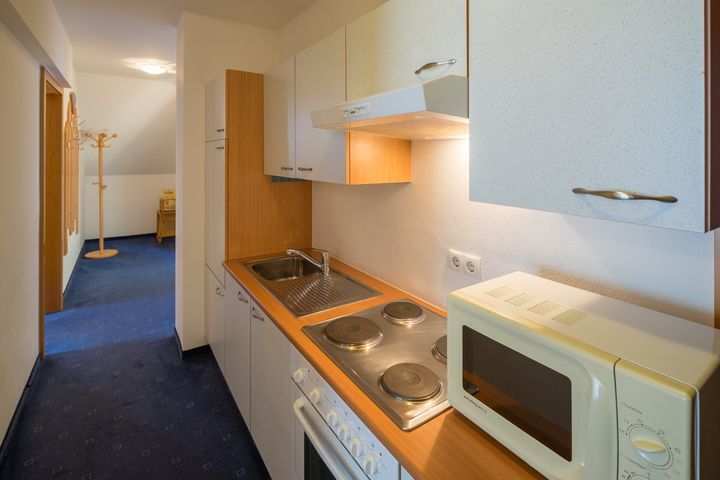 Kleine Kochnische im Appartement im Hotel Oasis Loipersdorf