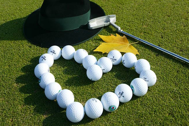 Golfurlaub ganz in der Nähe vom Golfclub Loipersdorf Golfurlaub ganz in der Nähe vom Golfclub Loipersdorf