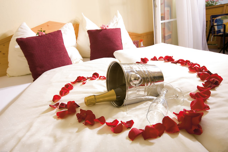 Romantik zu zweit Romantikurlaub Hotel Oasis Loipersdorf Therme