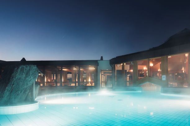 Das Thermenresort Loipersdorf bietet Ihnen Entspannung und das Hotel Oasis das richtige Zimmer.